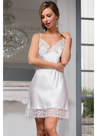 White Swan 3551